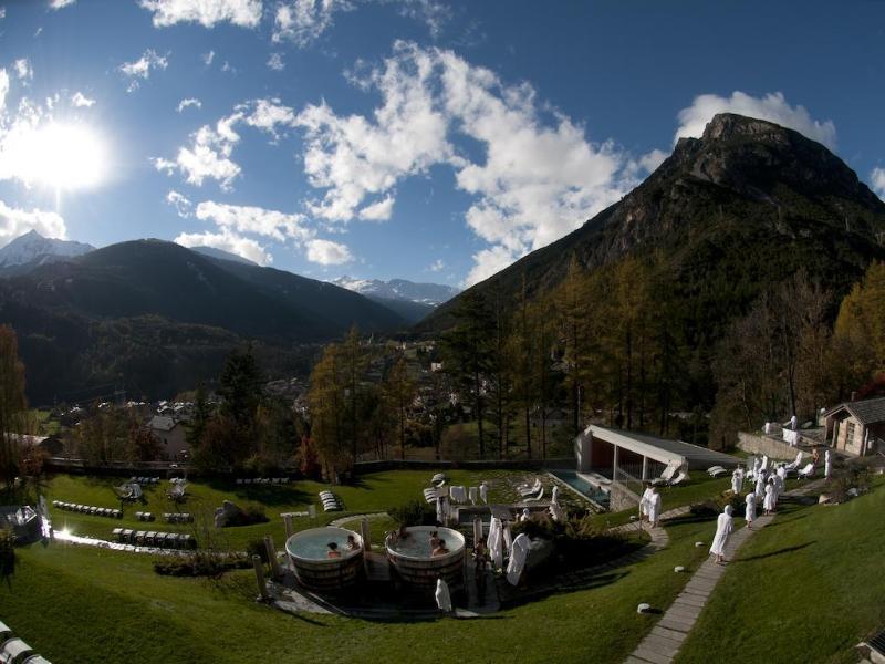 Qc Terme Grand Hotel Bagni Nuovi Bormio Extérieur photo